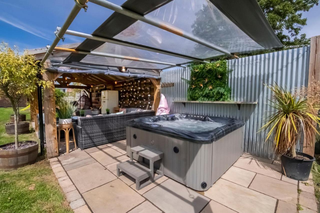 דירות יורק The Stables Luxury House With Hot Tub מראה חיצוני תמונה